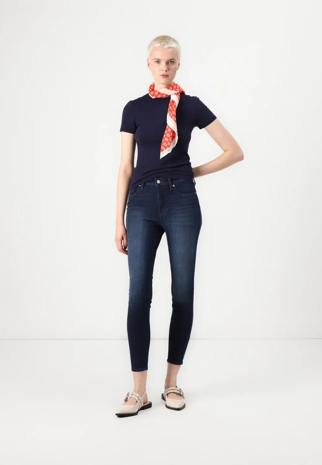Джинсы узкие Gap, Dark Wash — фото 2