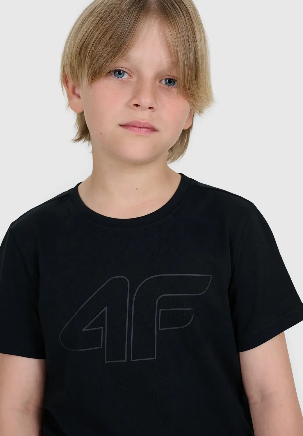 Футболка Regular z nadrukiem chłopięcy - biały 122 (6-7 лат) - футболка с принтом 4F, Deep Black — фото 4