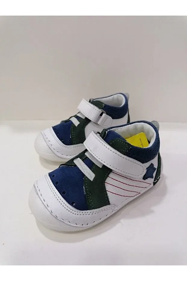 Детские туфли для девочек с ортопедической подошвой Özgür Kids, White Lacy — фото 2