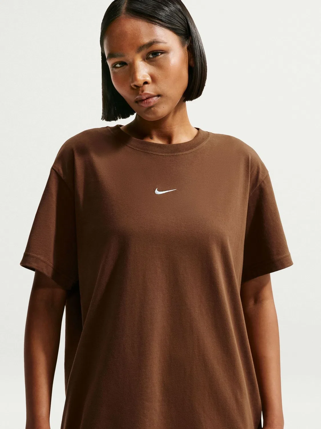 Футболка оверсайз Nike Sportswear Essential, Cacao Wow Brown