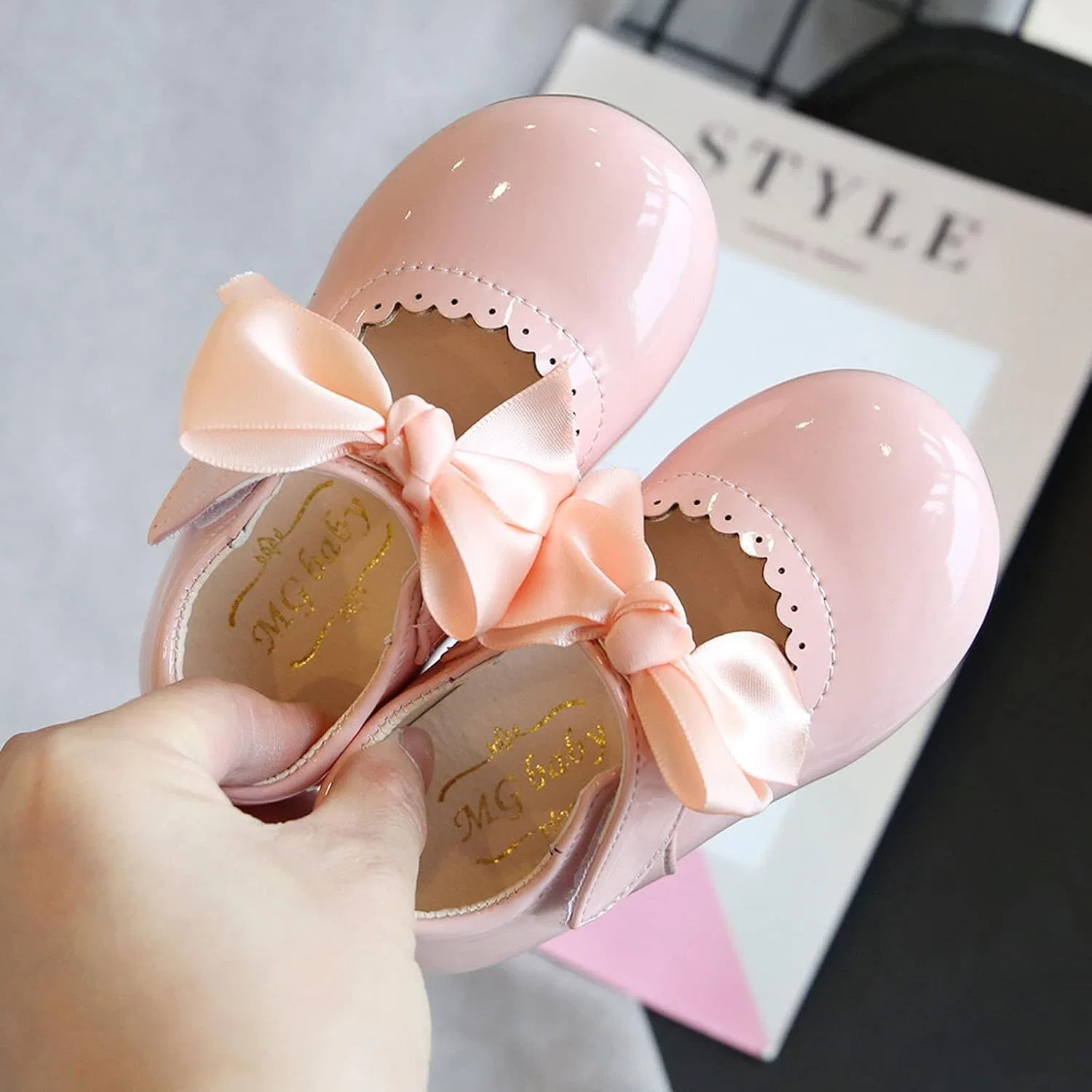 Детские туфли для девочек с бантом Patent Leather Mary Janes, Pink — фото 2
