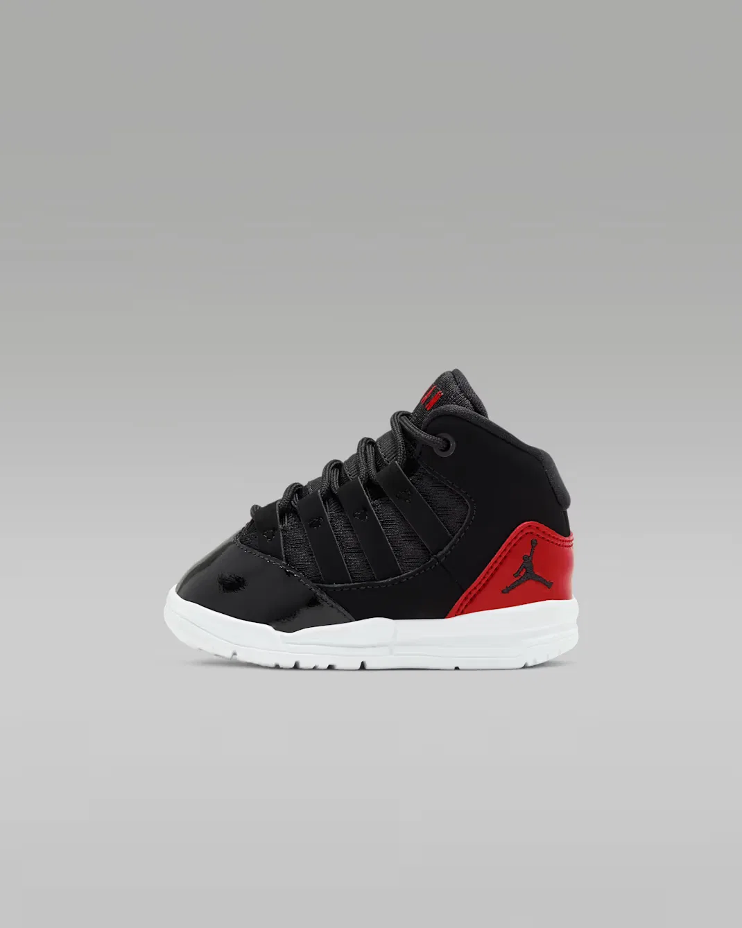 Детская/подростковая обувь Jordan Max Aura, Black/Gym Red/White/Black