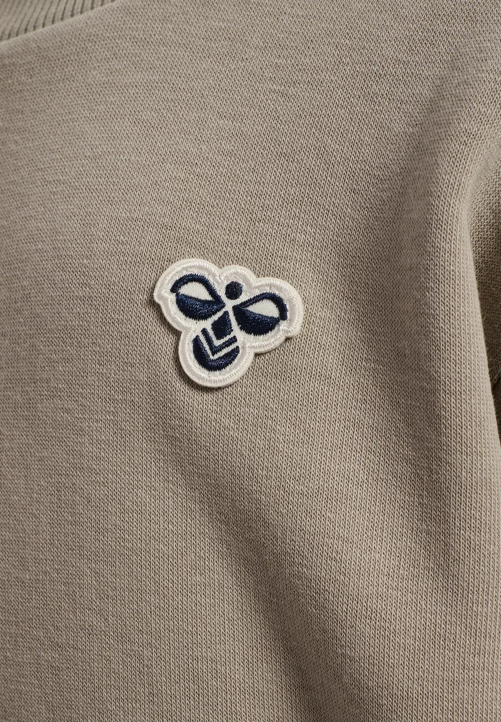 Hmlmini свободная толстовка с круглым вырезом и пчелиным принтом, унисекс Hummel, Vintage Khaki — фото 3