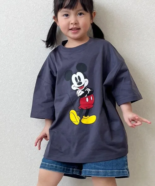 Детская футболка оверсайз с принтом MICKEY MOUSE, Gray — фото 2