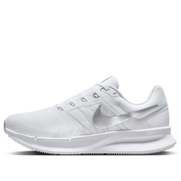 

Кроссовки бегут быстро 3 Nike, белый