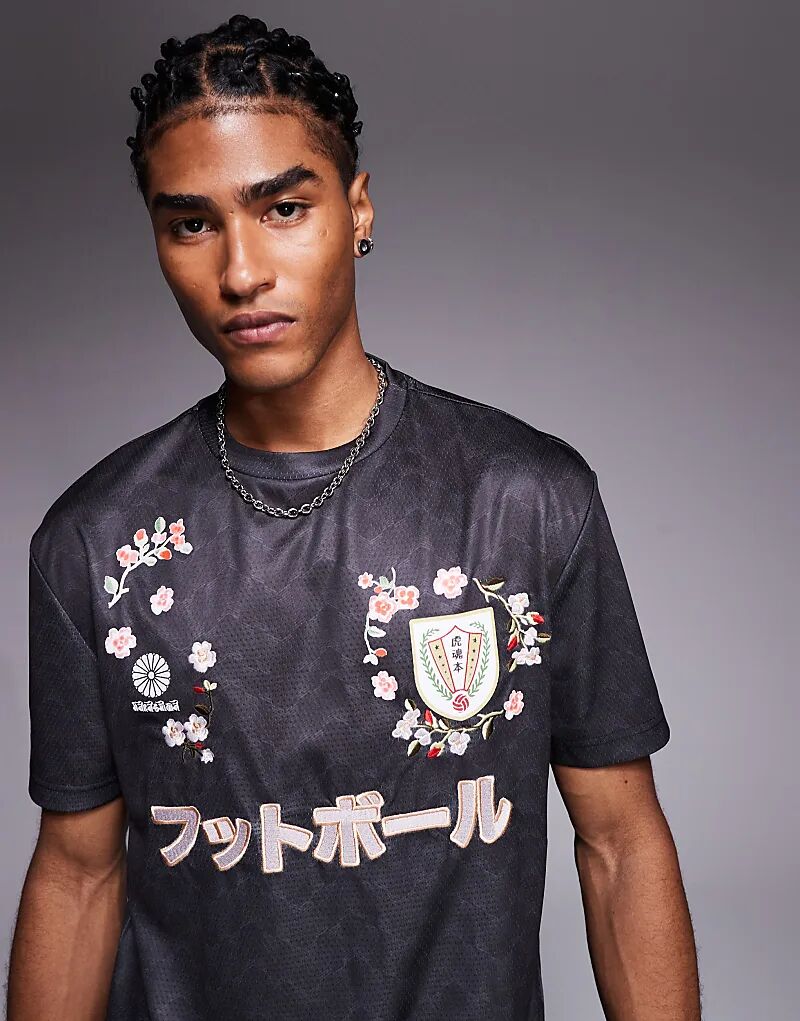 

Футболка с вышивкой River Island черного цвета