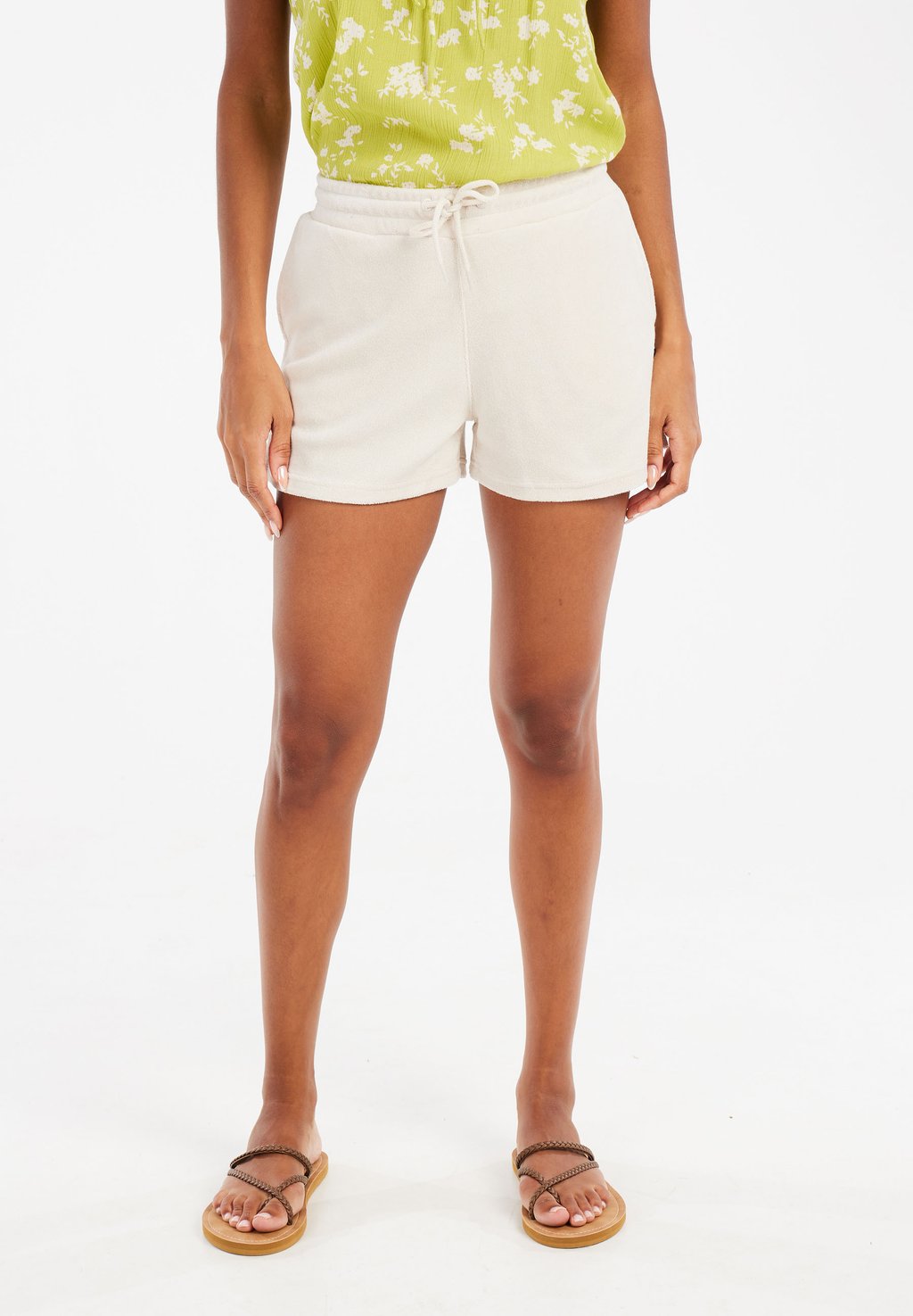 

Шорты Protest, слоновая кость