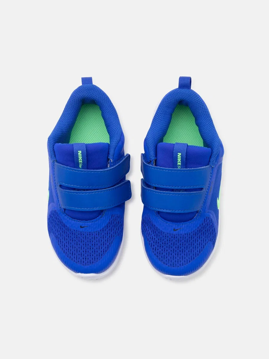 Спортивные кроссовки NIKE синего цвета — фото 3