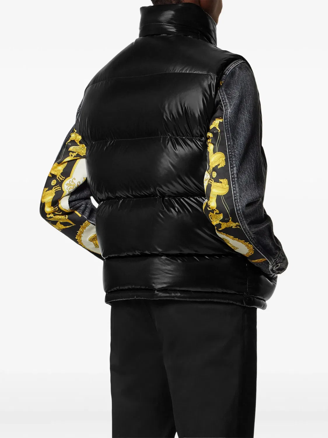 Утепленная куртка с застежкой на молнии Versace, черный — фото 3