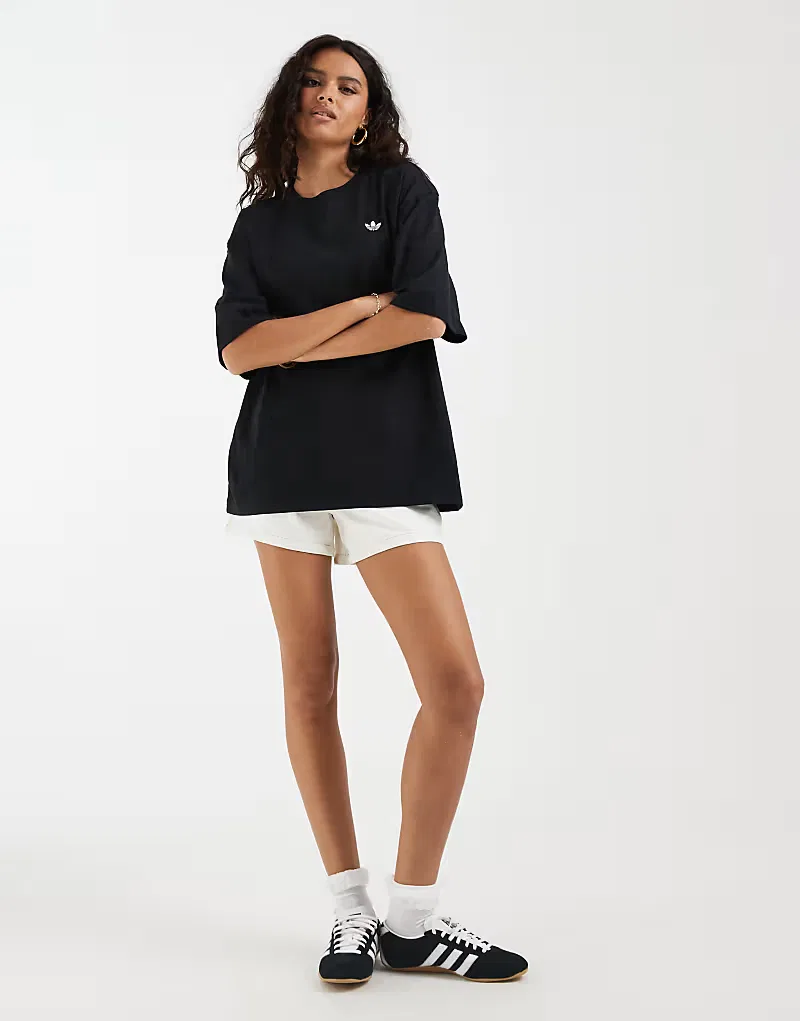 Футболка Adidas Originals essentials boyfriend, черный — фото 2