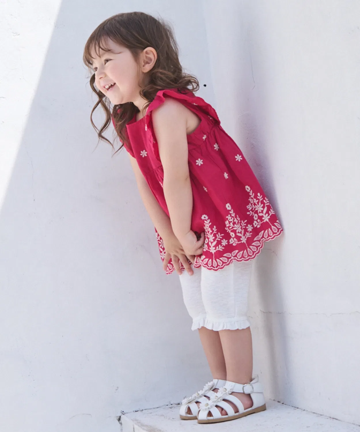 Детская туника из индийского хлопка с вышивкой, модель Indian Cotton Embroidered Tunic, petit main, Ivory — фото 4
