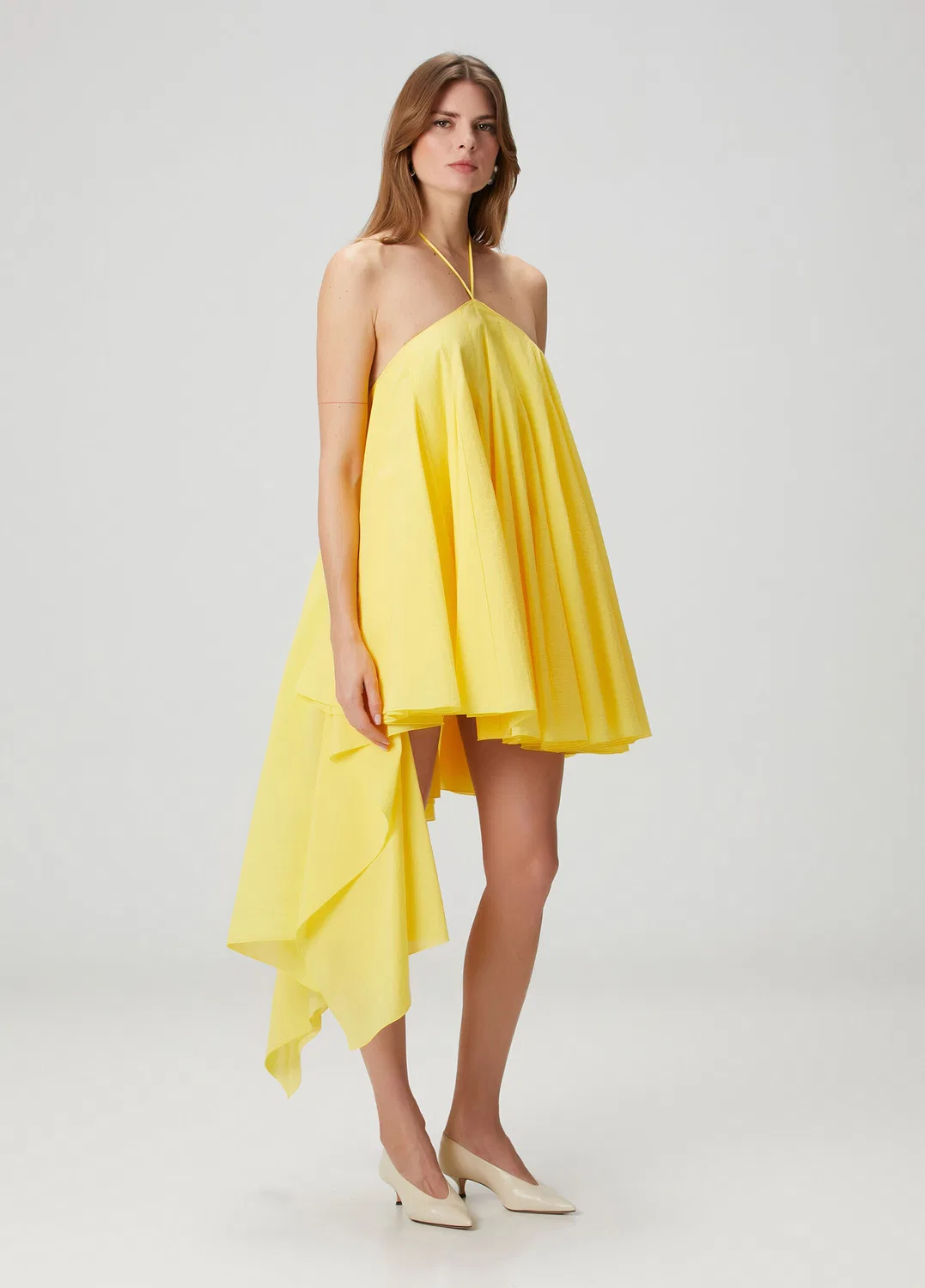 Платье асимметричное с воланами Jacquemus, Yellow — фото 3
