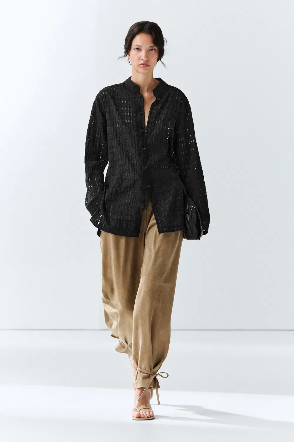 Рубашка Massimo Dutti Flowing Embroidered, черный — фото 3