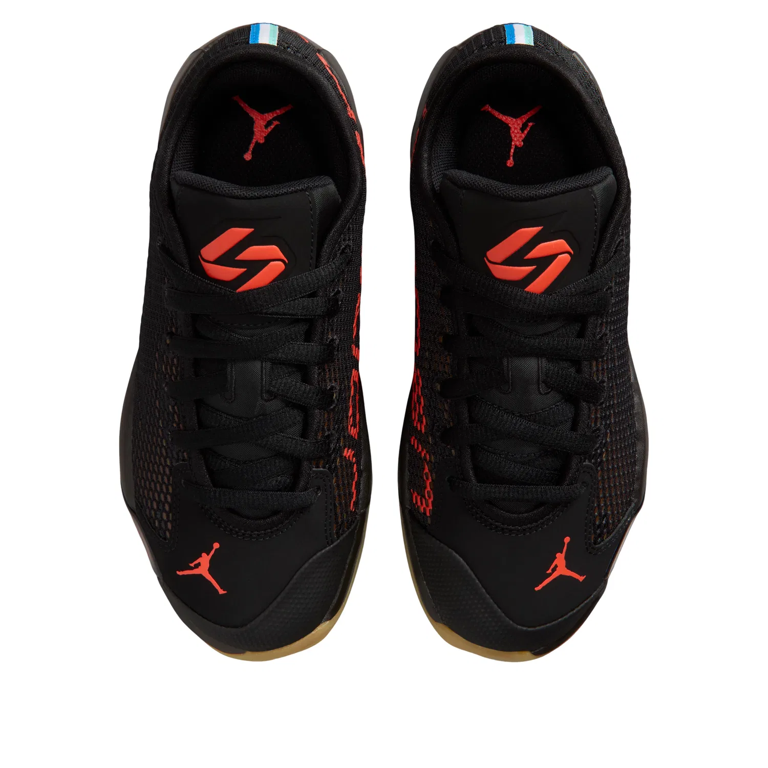 Детские кроссовки с сетчатым верхом Air Jordan Luka 77 'Black Gum' Jordan, Black/Fauna Brown/Gum Light Brown/Infrared 23 — фото 3