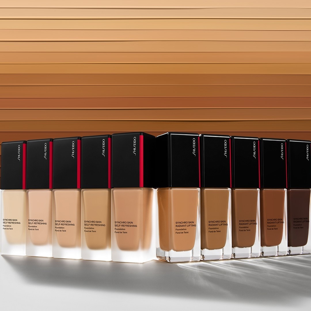 Тональный крем для лица synchro skin radiant lifting Shiseido, 360, объем 30 мл — фото 4