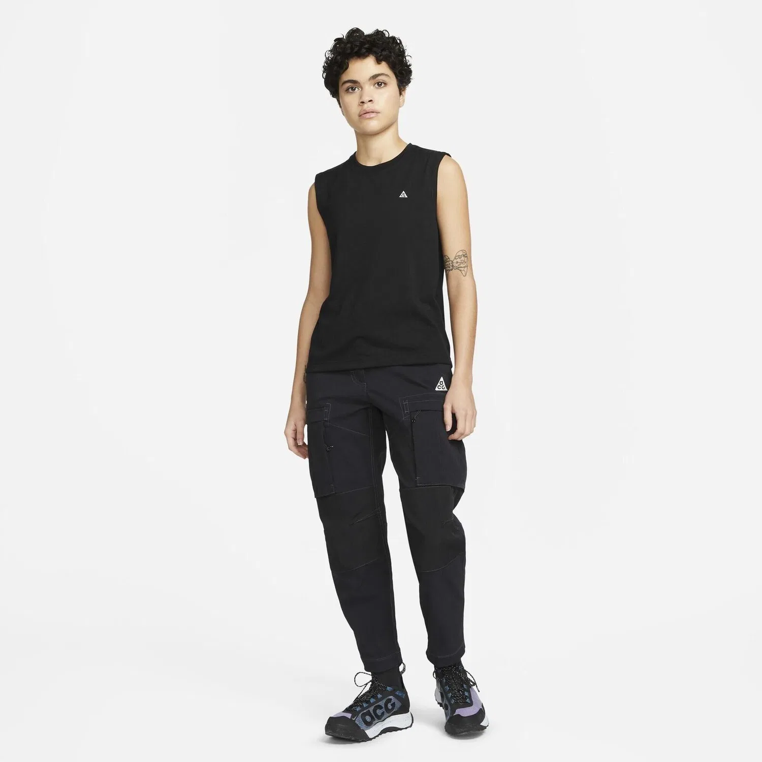 Женская майка без рукавов Nike Wmns Acg Dri-fit Adv Sleeveless Tank, Schwarz — фото 3
