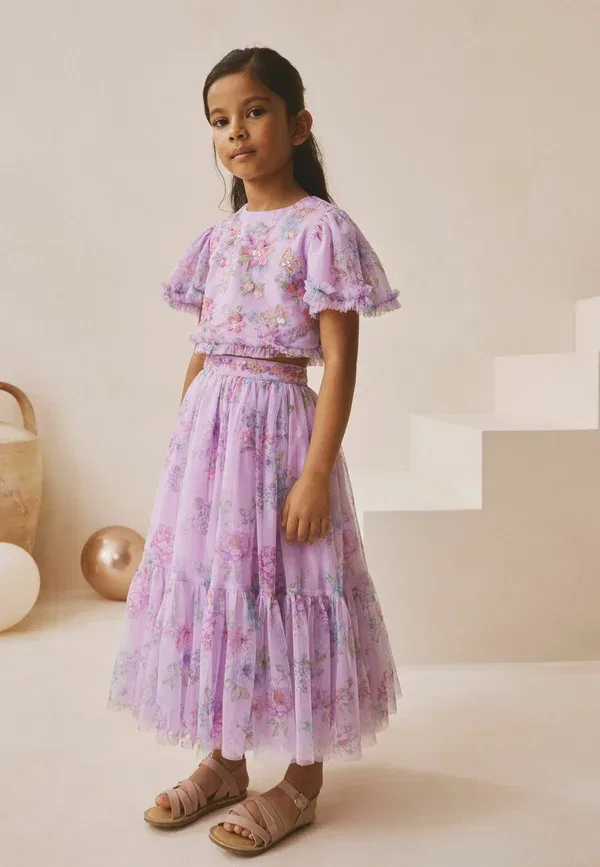 Комплект из топа и юбки с цветочным узором Floral embellished set Next, lilac purple, фиолетовый — фото 4