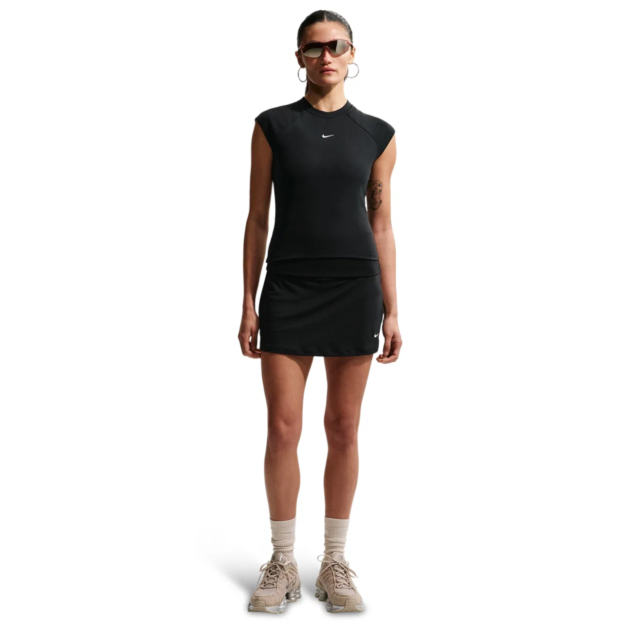 Женская юбка-шорты Chill Knit Rib Nike, цвет Sail/Black — фото 3