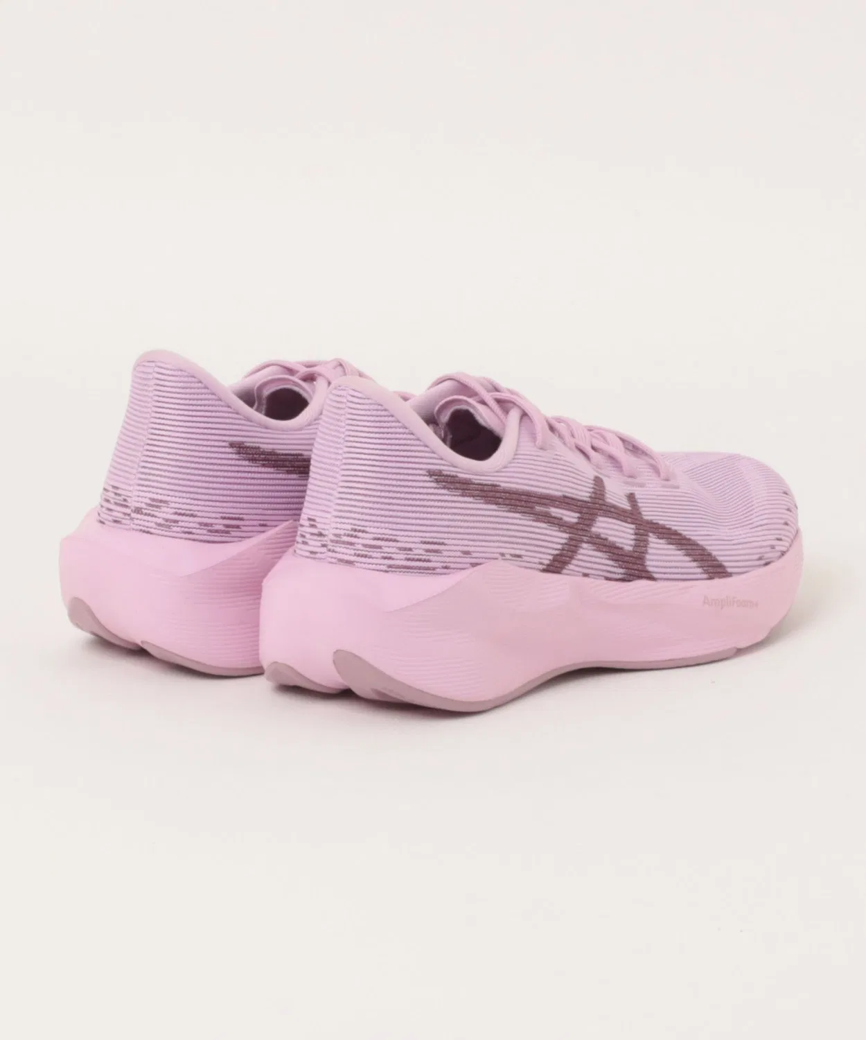 Детские кроссовки для бега с шнуровкой NOVABLAST 6 GS ASICS, Light Blue — фото 2
