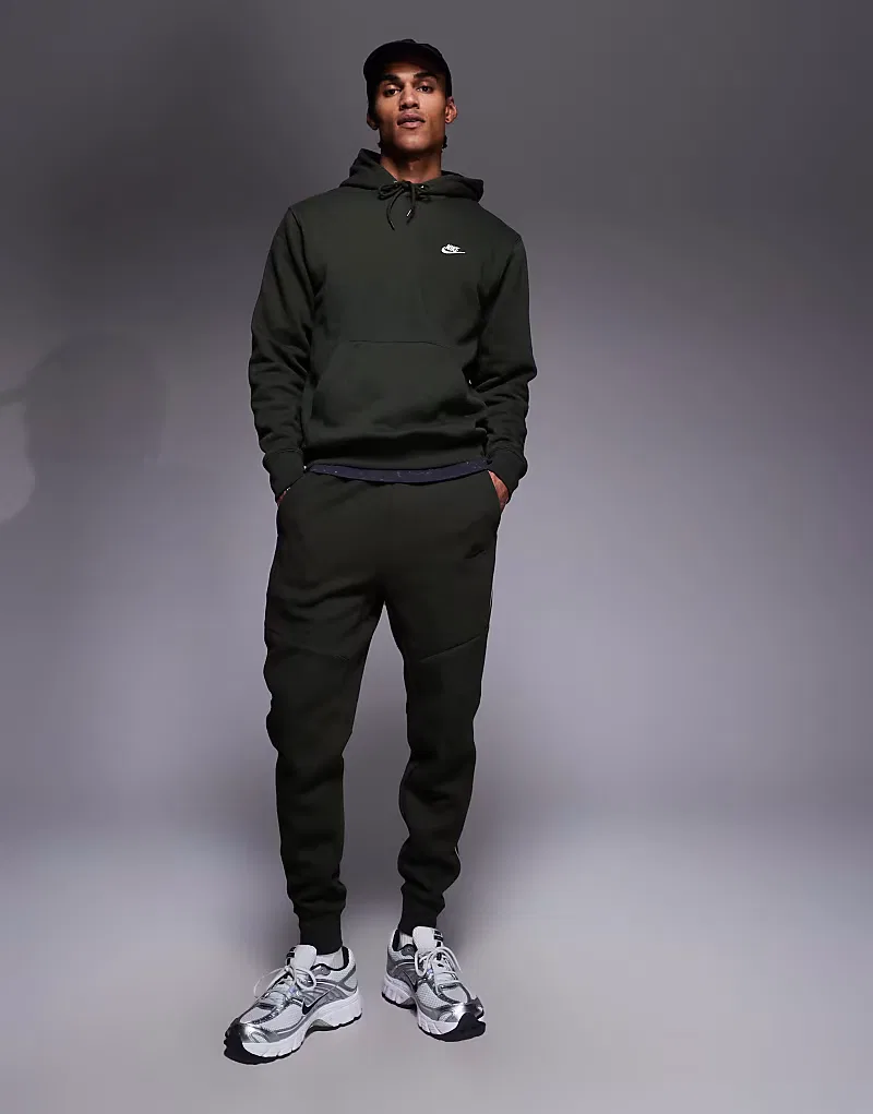 Худи Nike Club темно-зеленый — фото 2