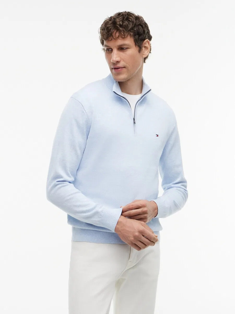Свитер TOMMY HILFIGER 'ESSENTIAL' пастельно-голубого цвета — фото 2