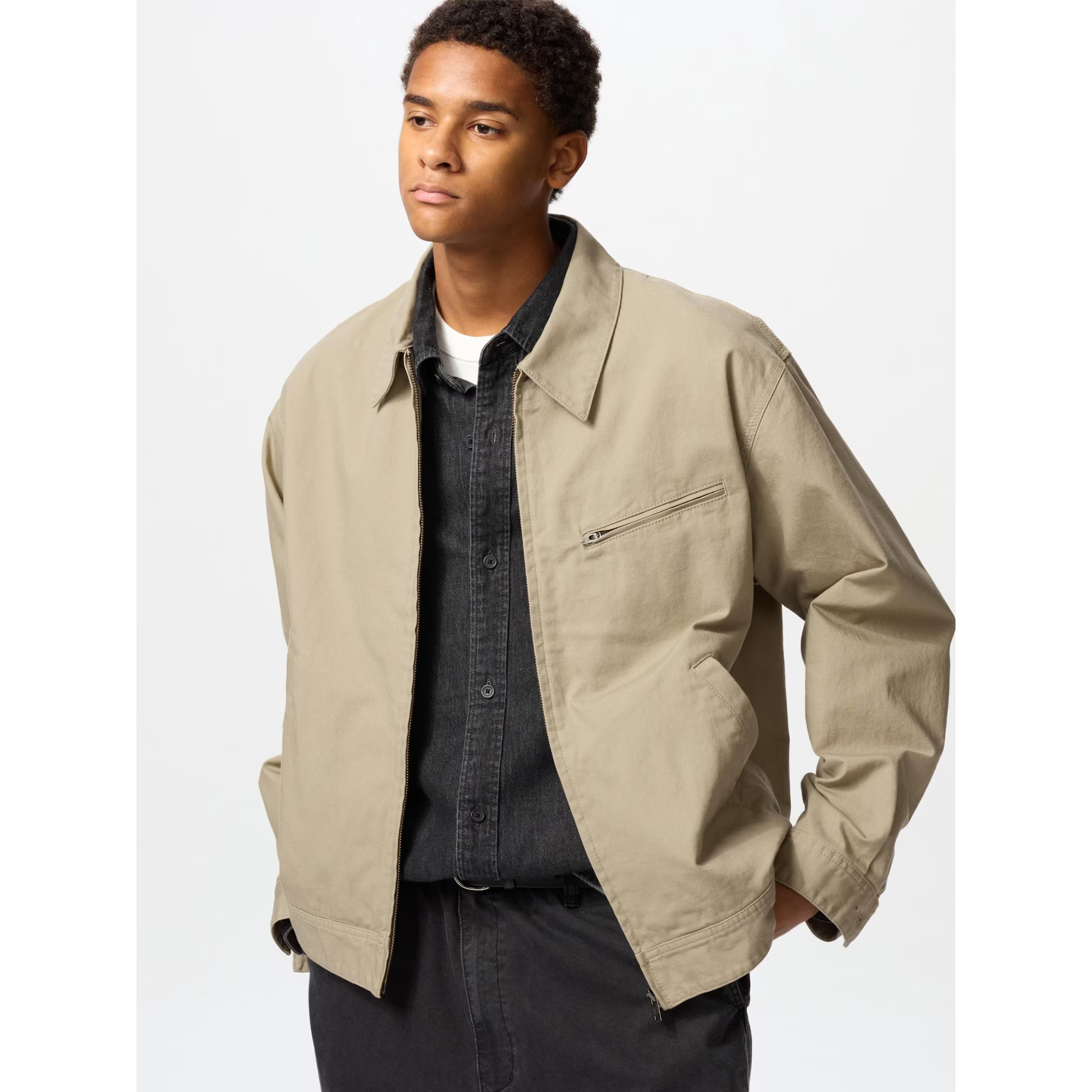

Куртка-ветровка Uniqlo мужская, 32 бежевый