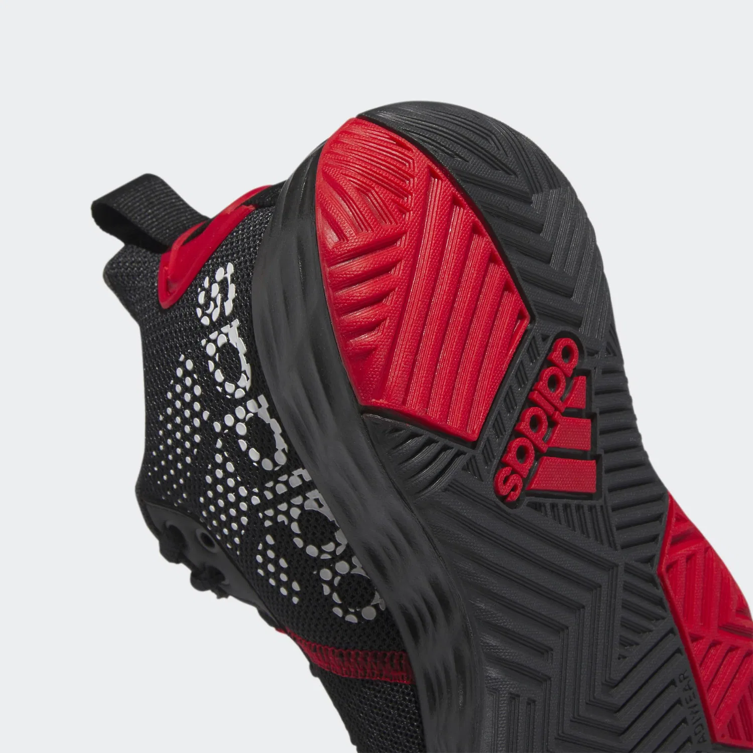 Детские кроссовки с кроссовками с моделью Ownthegame 2.0 Shoes Adidas, Core Black Ftwr White Vivid Red — фото 2