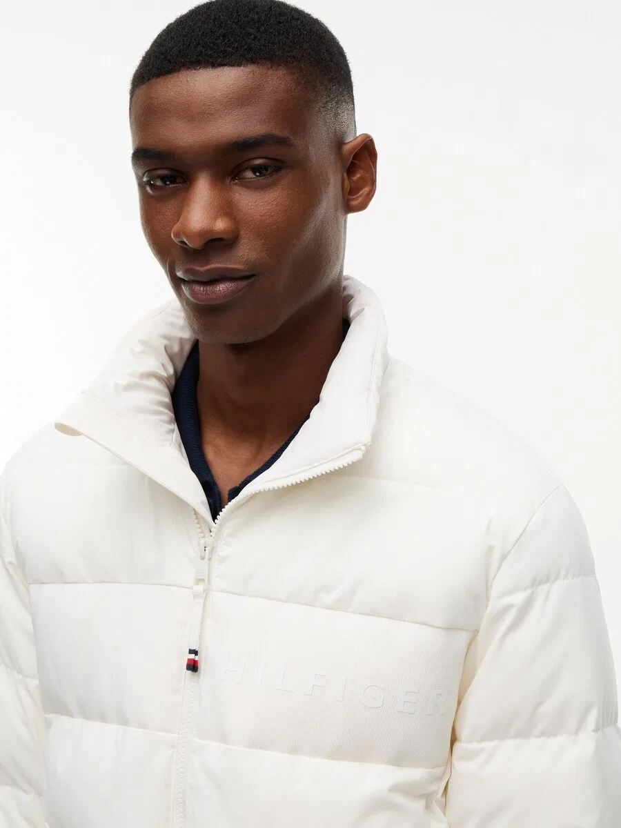 Зимняя куртка TOMMY HILFIGER белого цвета — фото 3
