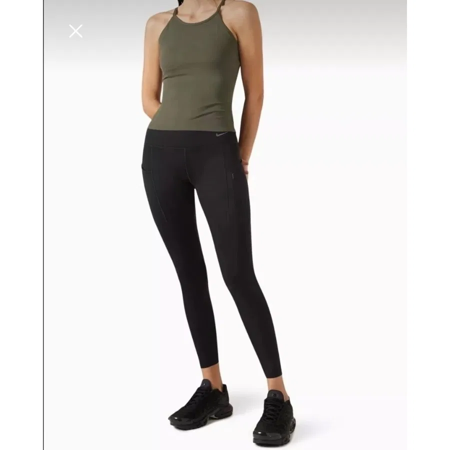 Женский топ без рукавов Dri-FIT Zenvy Nike, Зеленый — фото 2