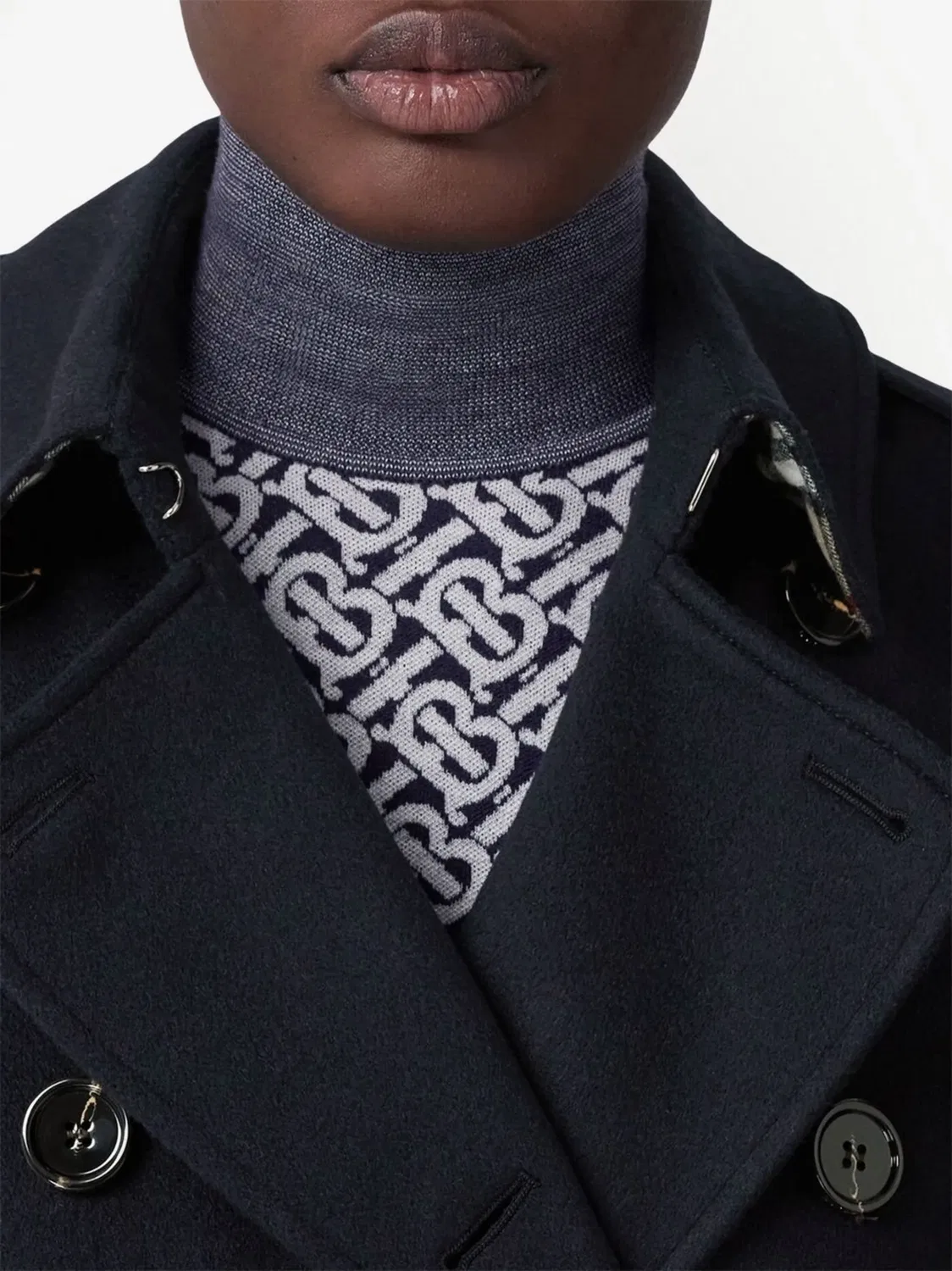 Burberry Пальто-тренч из кашемира синего цвета — фото 3