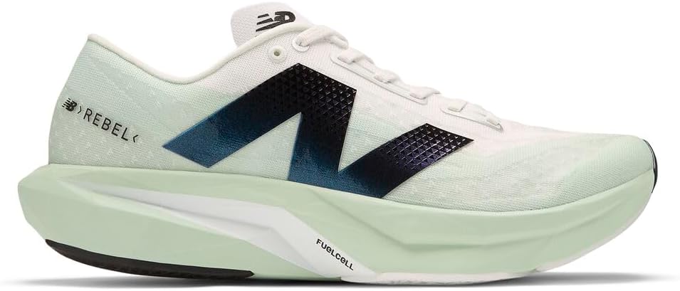 Мужские кроссовки New Balance FuelCell Rebel V4, белый/черный — фото 3