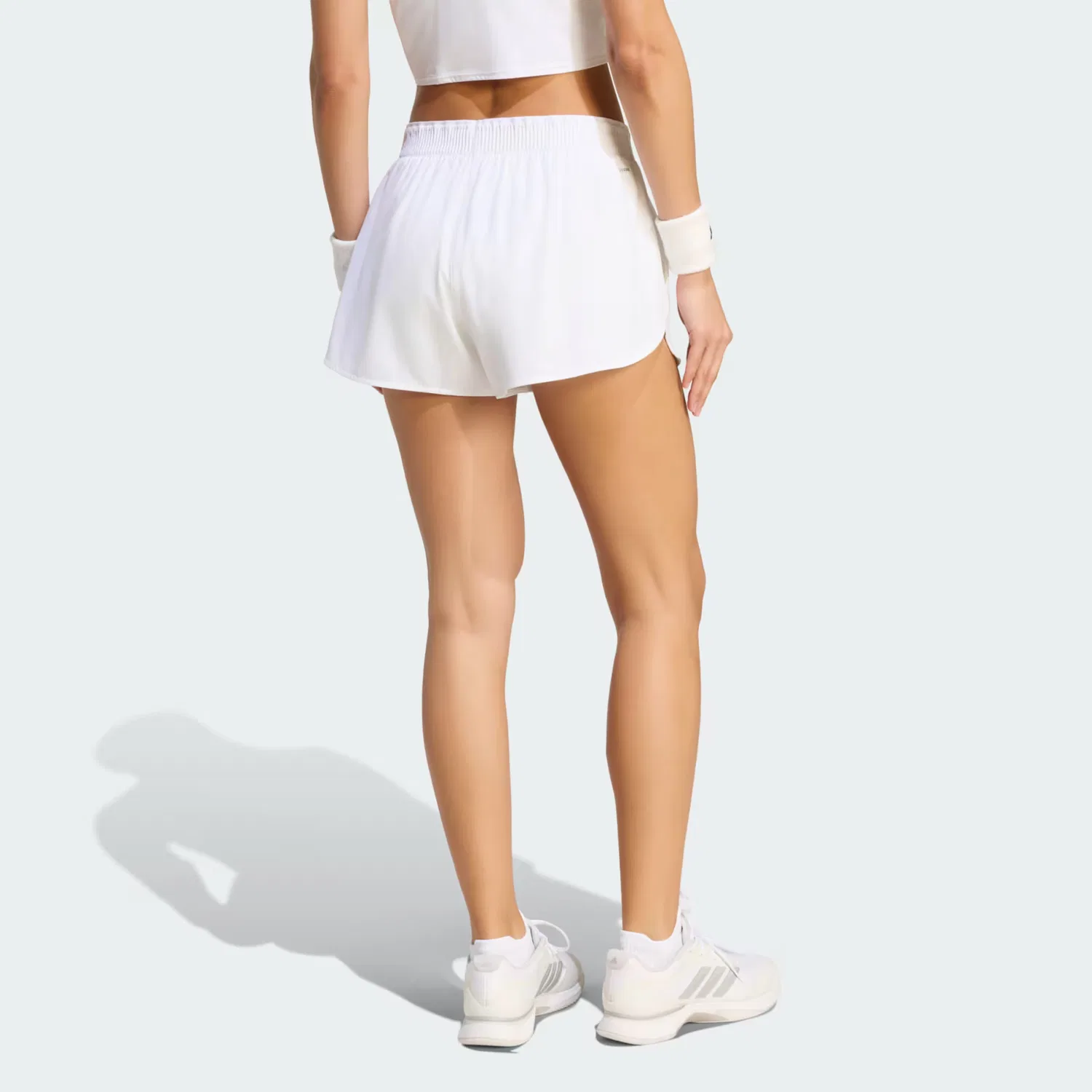 Спортивные шорты Adidas Performance Regular Workout Pants Match Pro белого цвета — фото 3