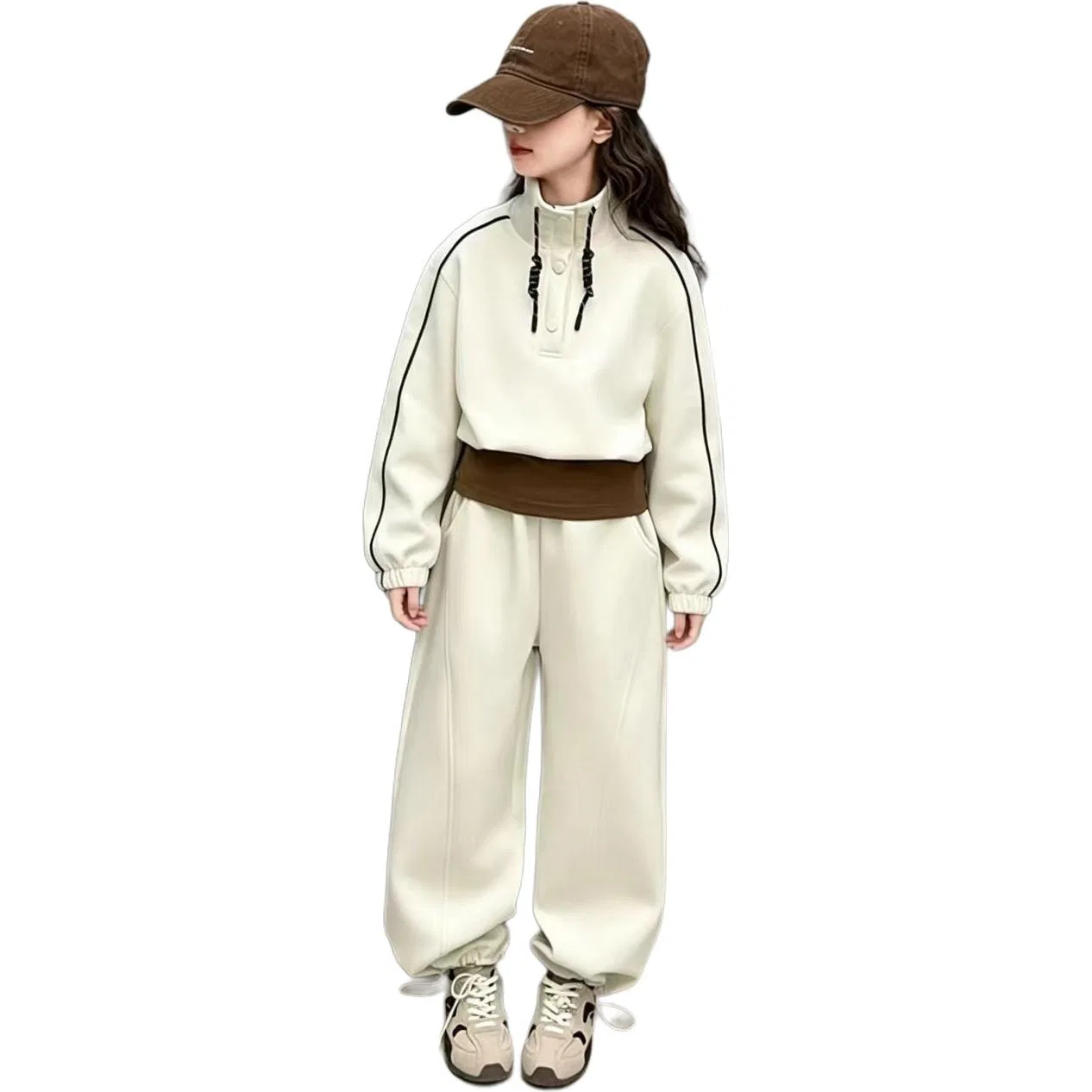 Детский спортивный комплект MADALLO, Beige
