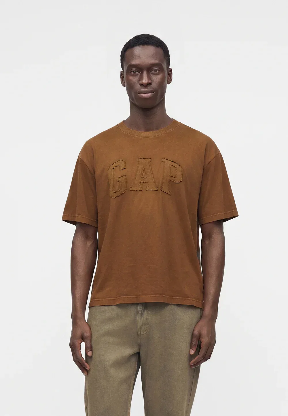 Футболка свободного кроя с логотипом на каждый день - футболка с принтом Gap, Brown