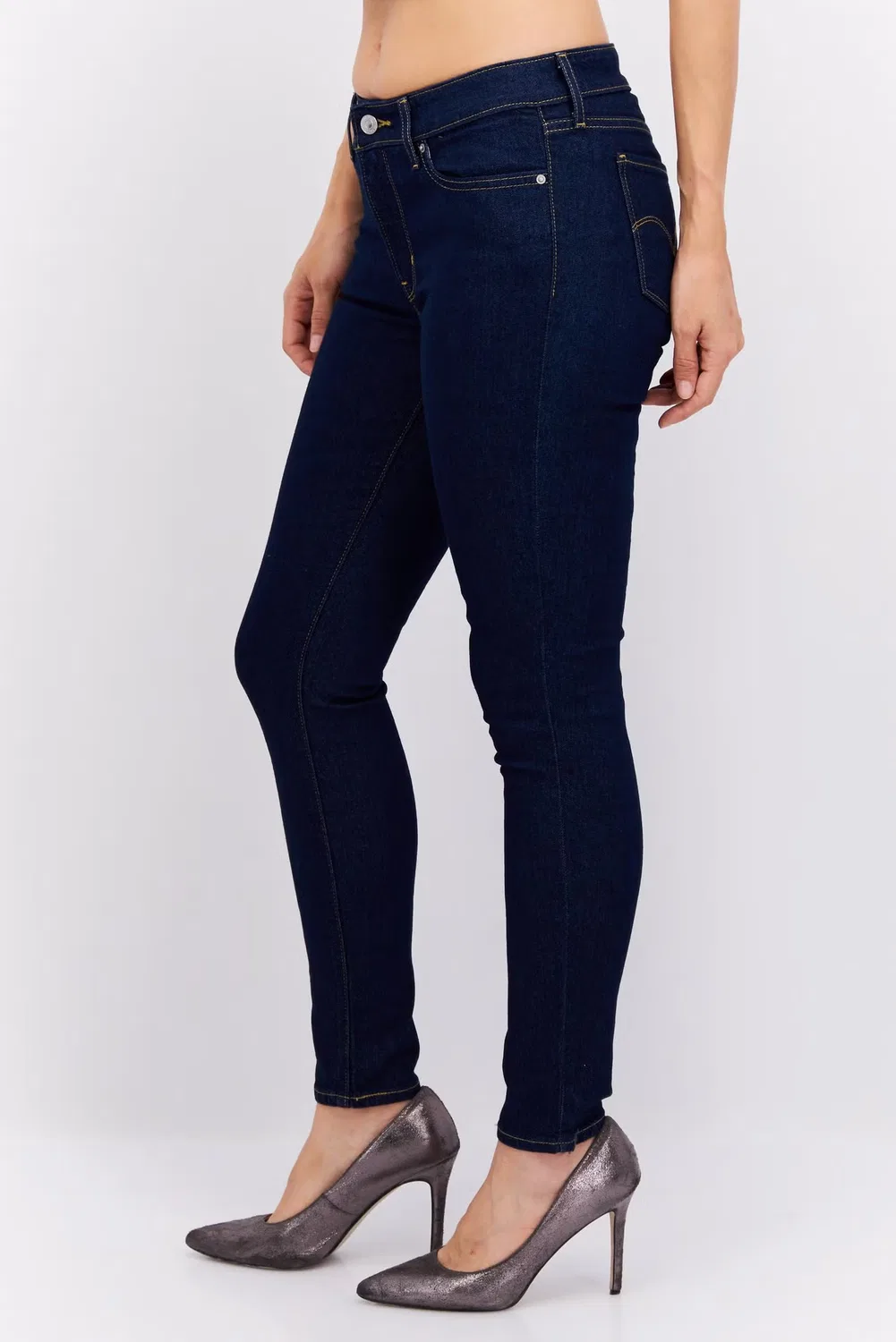 Levi'S Джинсы узкие с эффектом потертости, синий — фото 3