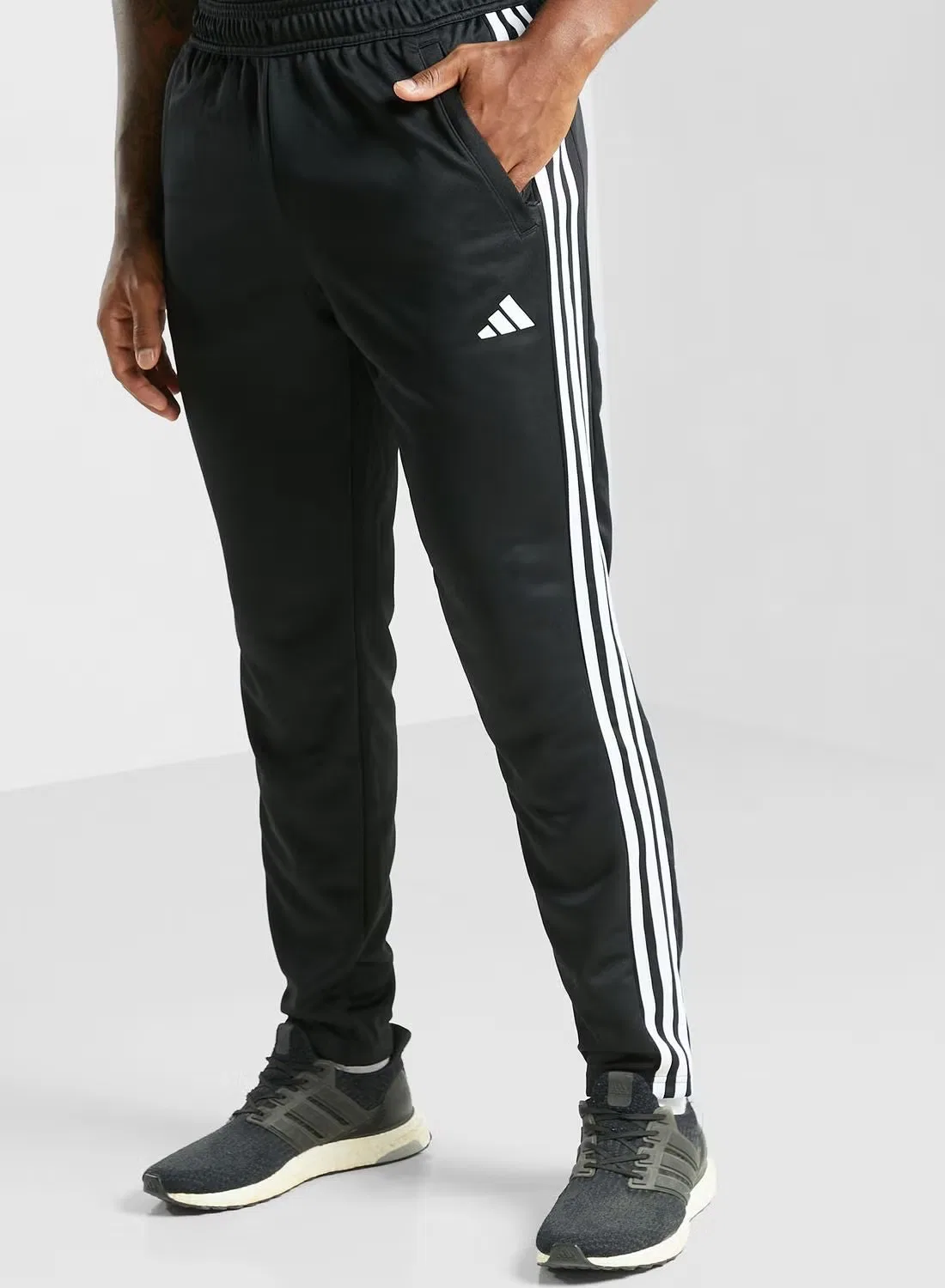 Штаны тренировочные с логотипом Train Essentials 3-Stripes Adidas, черный
