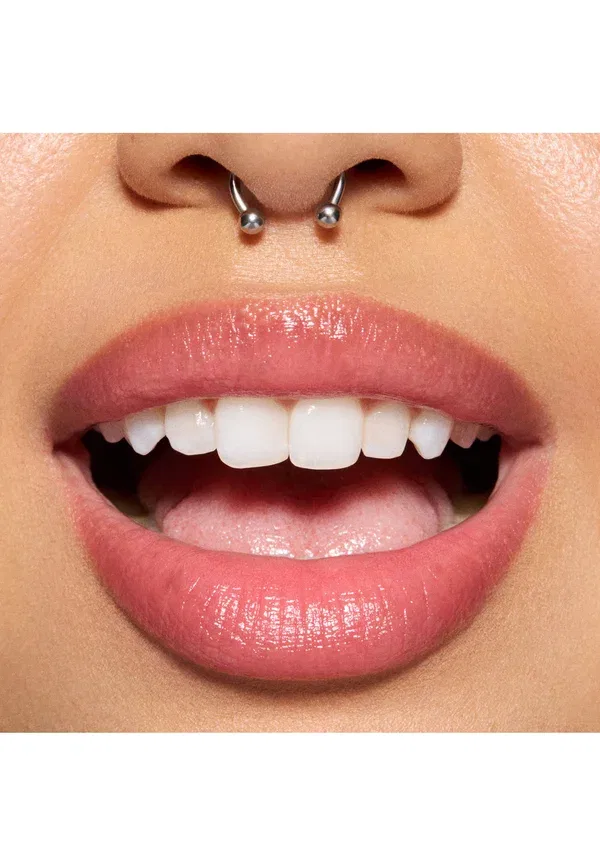 Бальзам для губ с pH-активным оттенком Glow Play Tendertalk Lip Balm Mac, Smile, 3.14 г, цвет smile — фото 3