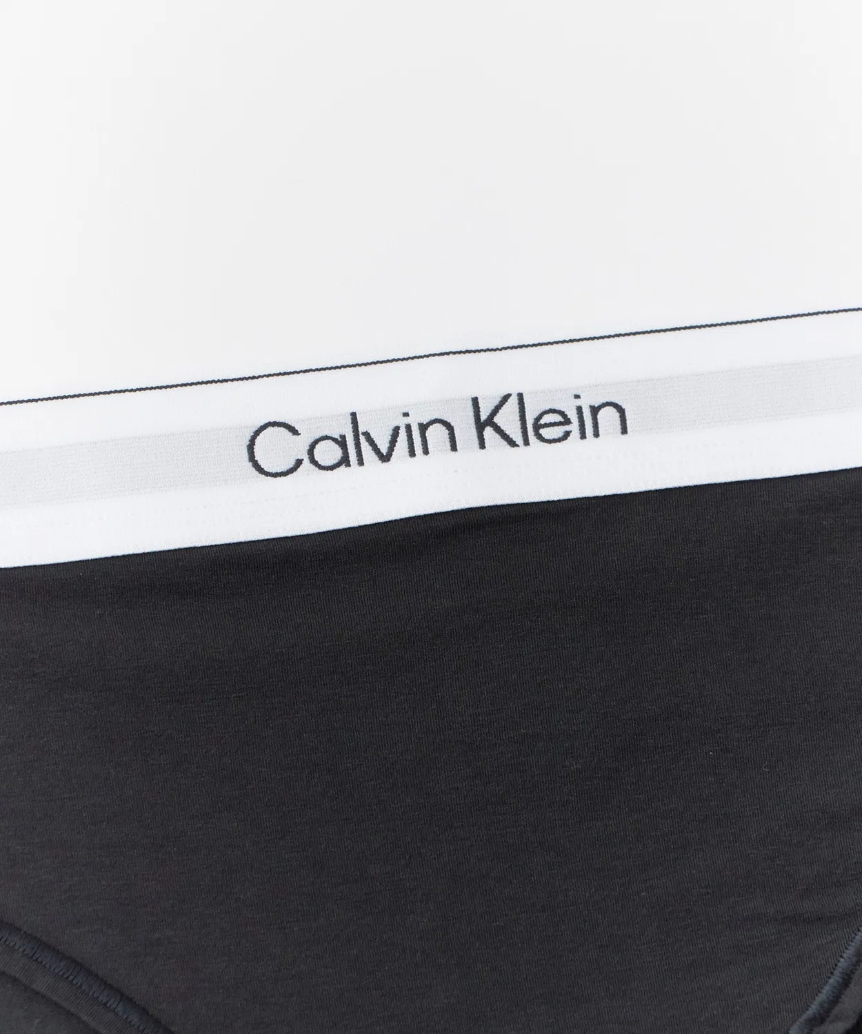 Женские трусы-бикини с высокой посадкой Calvin Klein Icon Cotton Modal, Black — фото 2