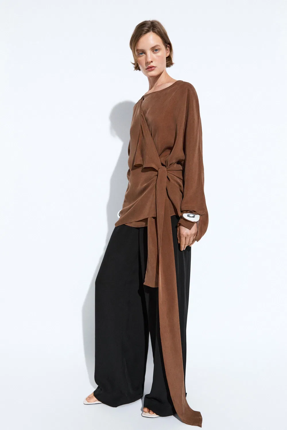 Кимоно Massimo Dutti, струящееся с завязками, коричневый