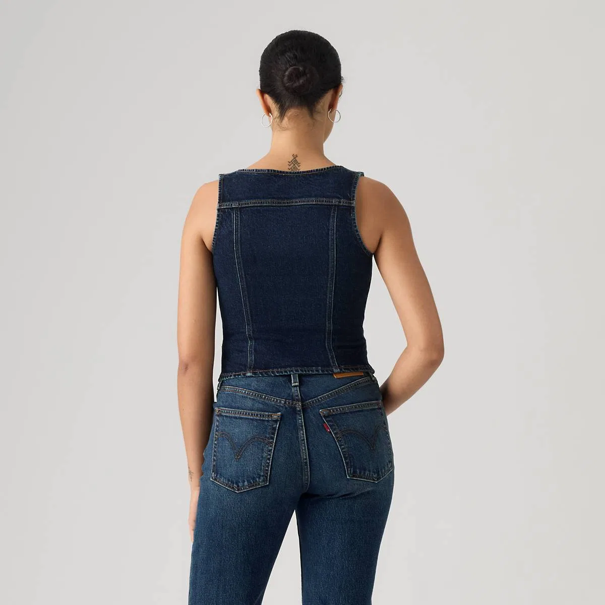 Винтажный жилет на молнии Levi's, Gate Keeping Vest - Dark Wash — фото 4