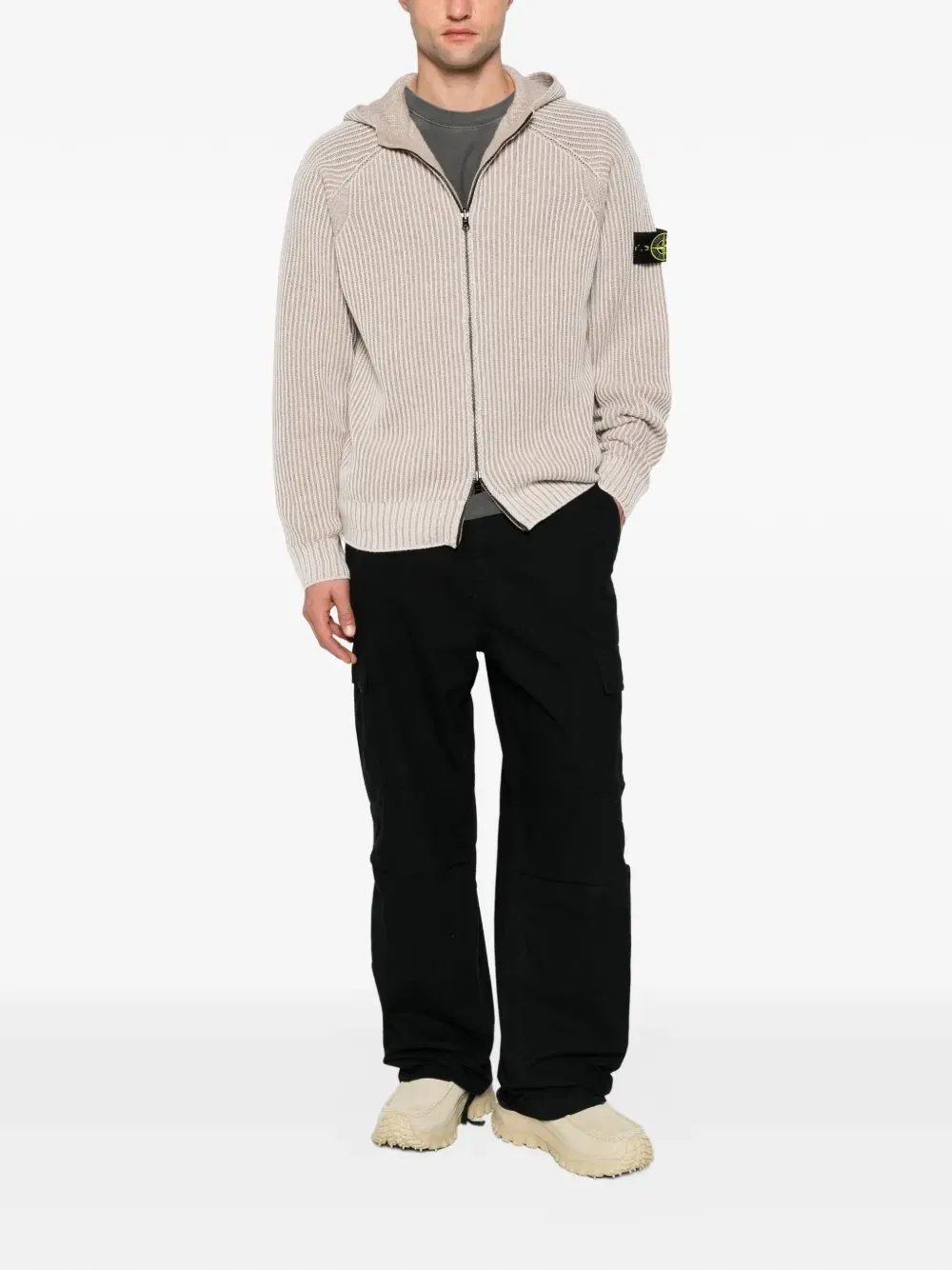 Вязаный кардиган на молнии в рубчик Stone Island, бежевый — фото 2