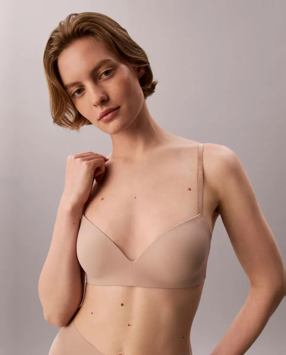 Женский бюстгальтер с косточками, Preformado, Calvin Klein, бежевый нюдовый