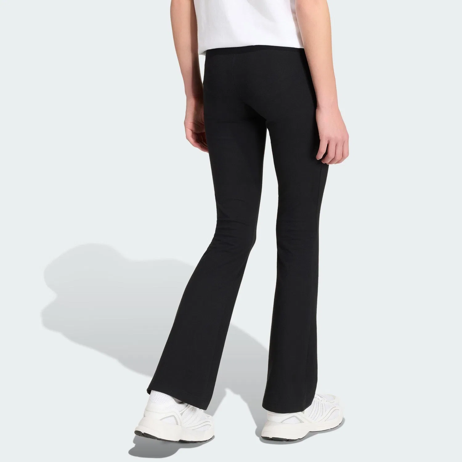 Детские леггинсы с расклешенным низом Essentials Adidas, Schwarz Weiss — фото 3