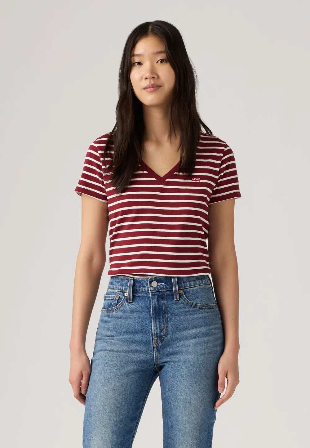 Идеальная футболка с V-образным вырезом и принтом Levi'S, Red/Offwhite — фото 2