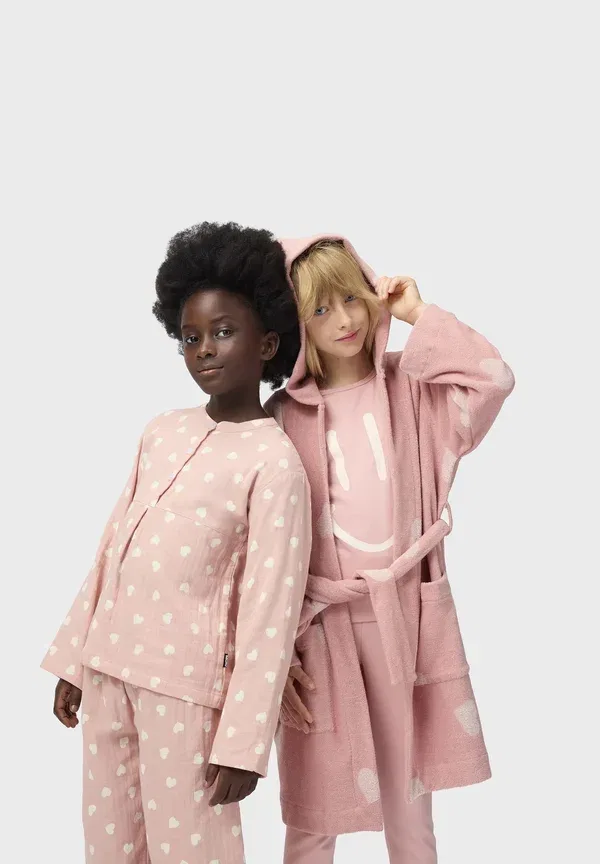 Халат махровый Wyn bathrobe unisex Molo, rose hearts