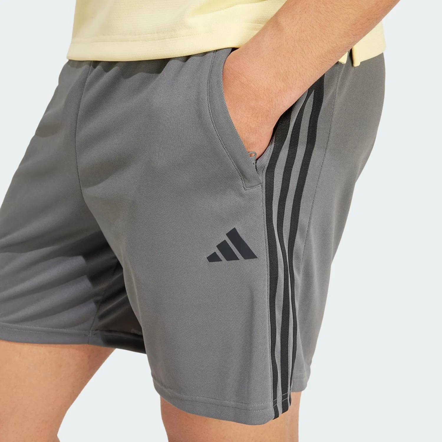 Мужские шорты для активного отдыха с эластичным поясом, adidas, Grey Five Black — фото 3