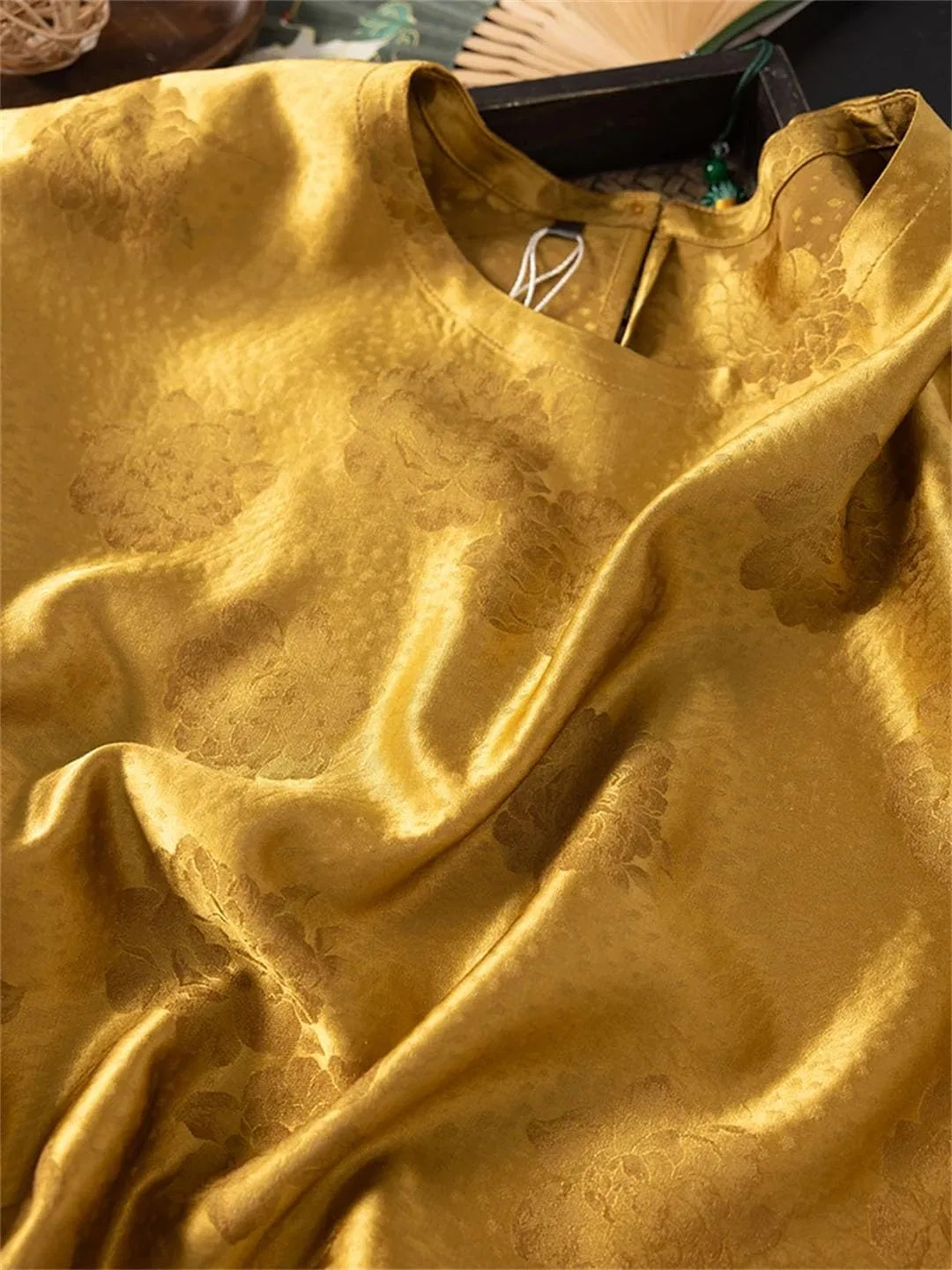 Женская футболка с рукавами-кимоно O-Neck, Golden — фото 3