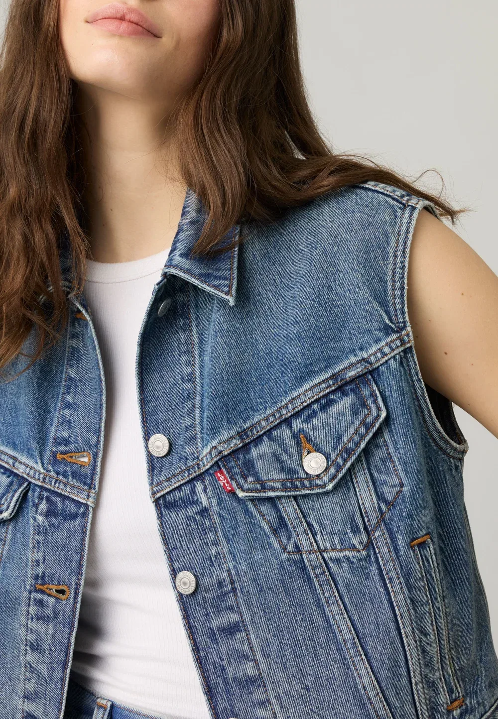 Уменьшенный жилет 90-х Levi'S, Turning Heads — фото 4