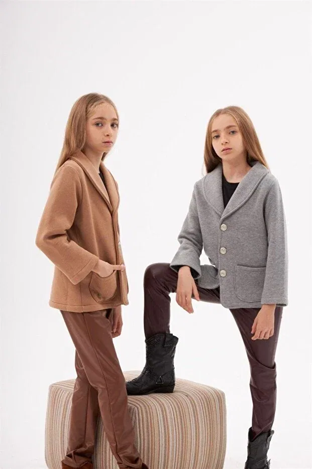 Детский пиджак для девочек с водоотталкивающей пропиткой Basics Hilal Akıncı Kids, Brown — фото 4
