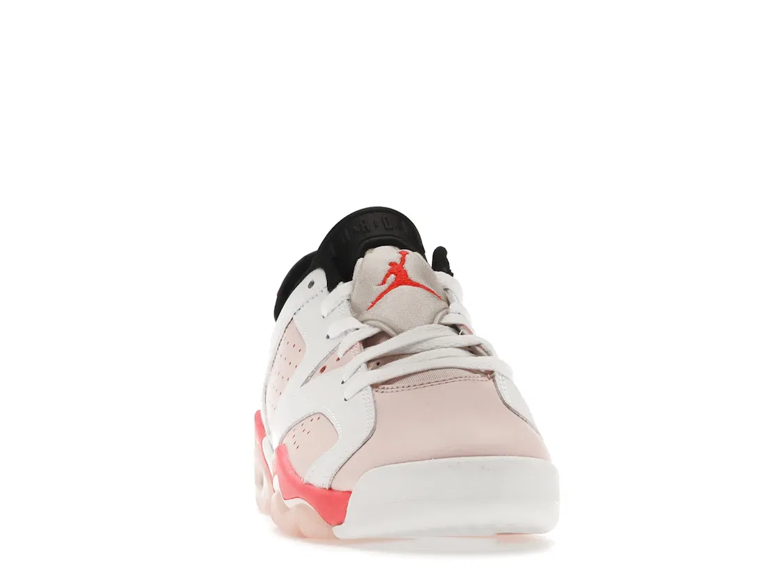 Детские кроссовки Lifestyle с принтом Jordan 6 Retro Low Jordan, White/Atmosphere-Infrared 23-Black — фото 2